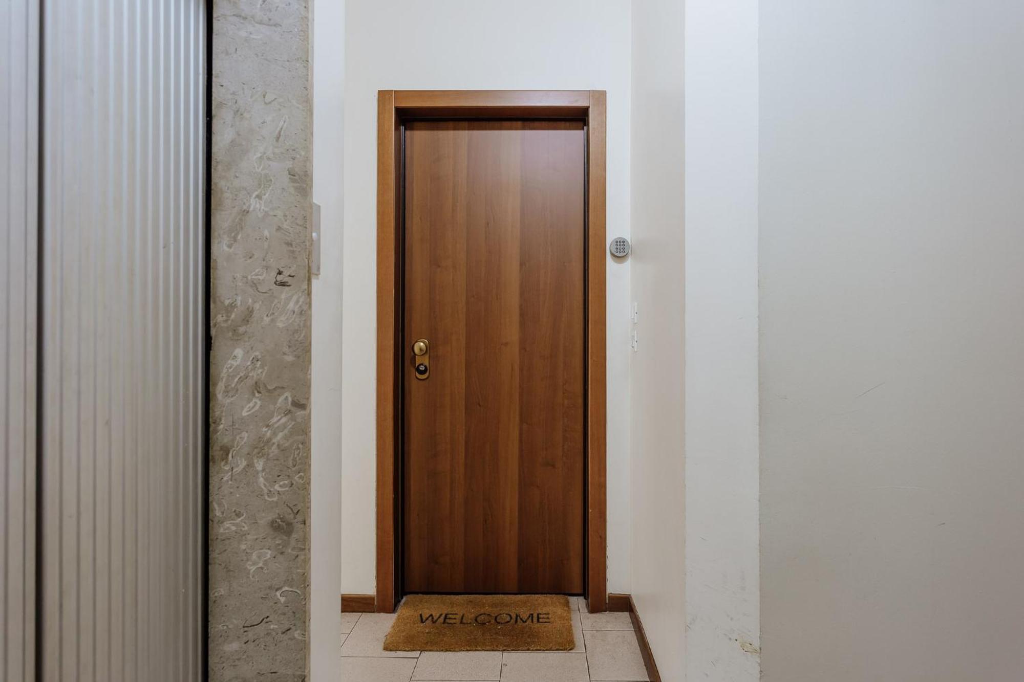 Yourbanflat Clock Tower Padua Exterior foto